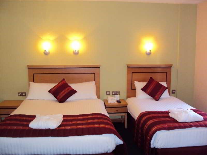 Maldron Hotel Derry Rom bilde