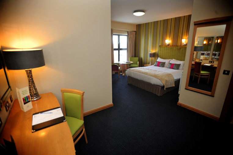 Maldron Hotel Derry Eksteriør bilde